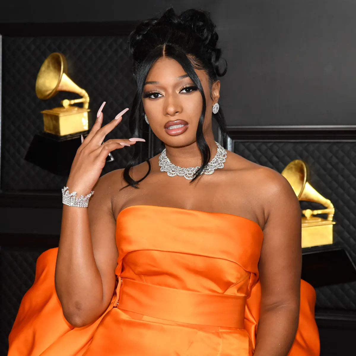 Megan Thee Stallion confirms record deal with Warner Music