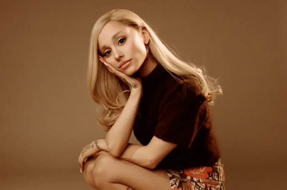 Ariana Grande Lights Up the Sky With ‘Eternal Sunshine’